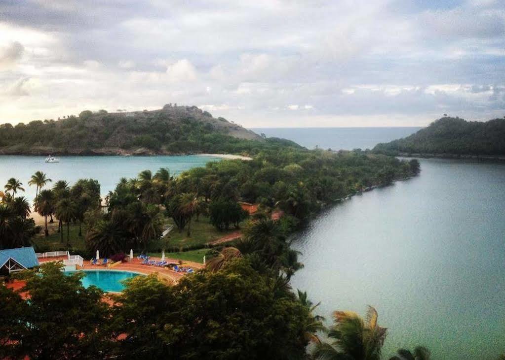 Grand Royal Antiguan Beach Resort Five Islands Village Exteriör bild